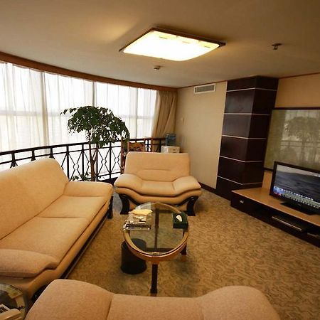 Kunming Zhongyu Hotel Exterior photo