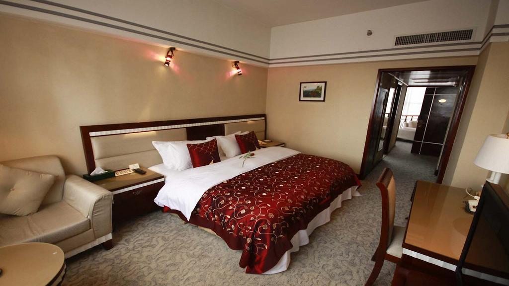 Kunming Zhongyu Hotel Exterior photo