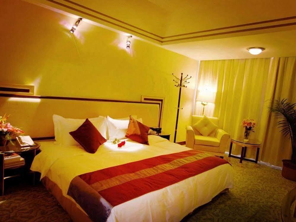 Kunming Zhongyu Hotel Exterior photo